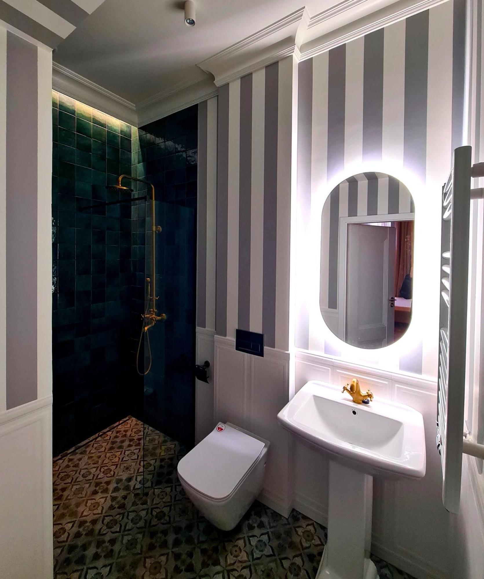 Art Jacuzzi Koletek Cracóvia Exterior foto